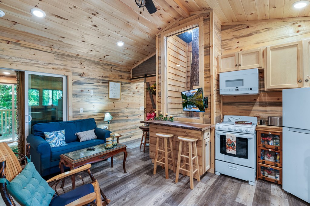 418685 Hiawassee Residential