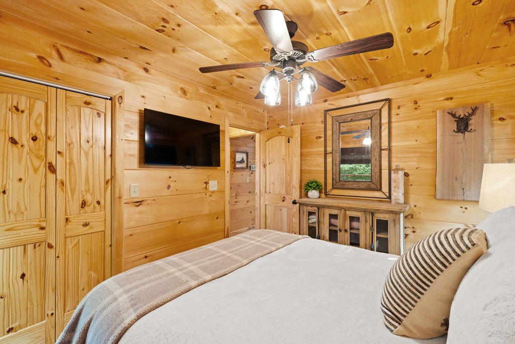 418687 Blue Ridge Residential