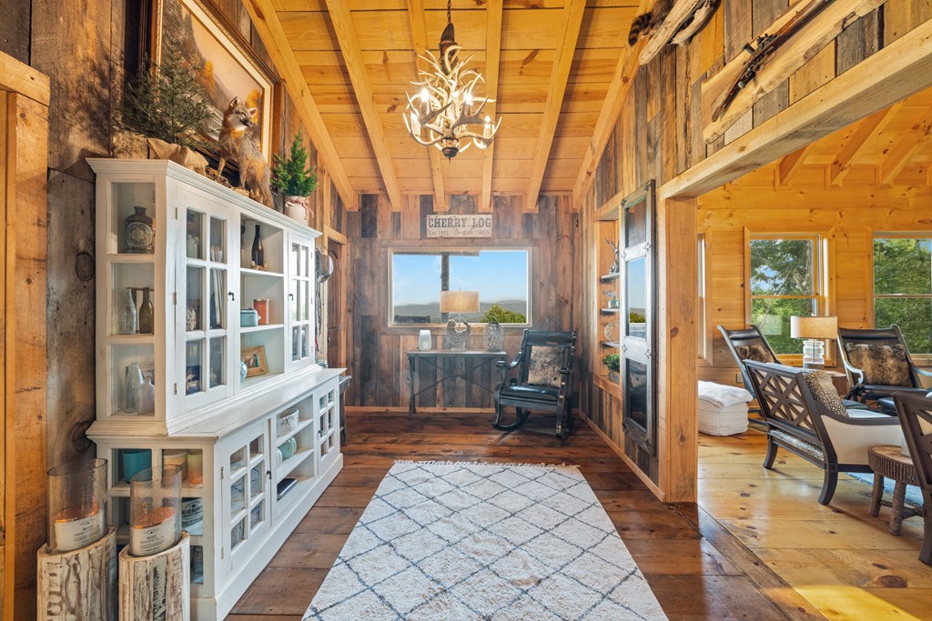 418687 Blue Ridge Residential