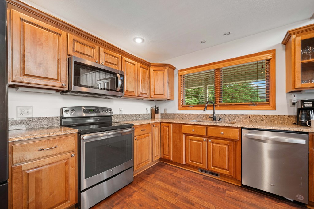 418689 Morganton Residential