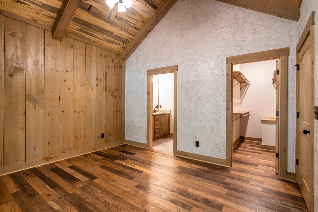 418695 Talking Rock Residential