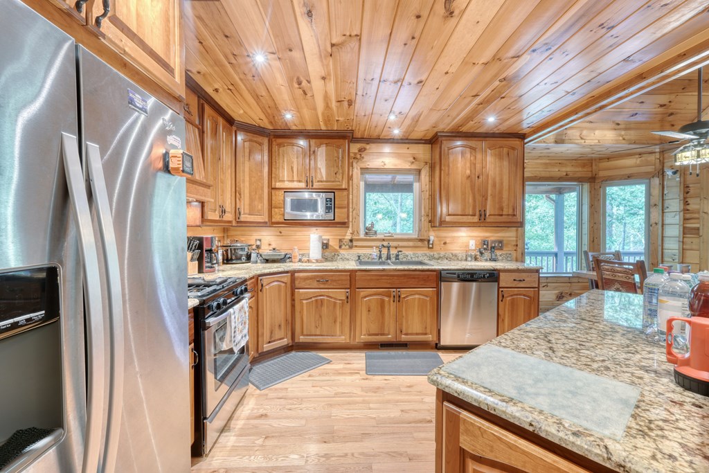 418697 Morganton Residential