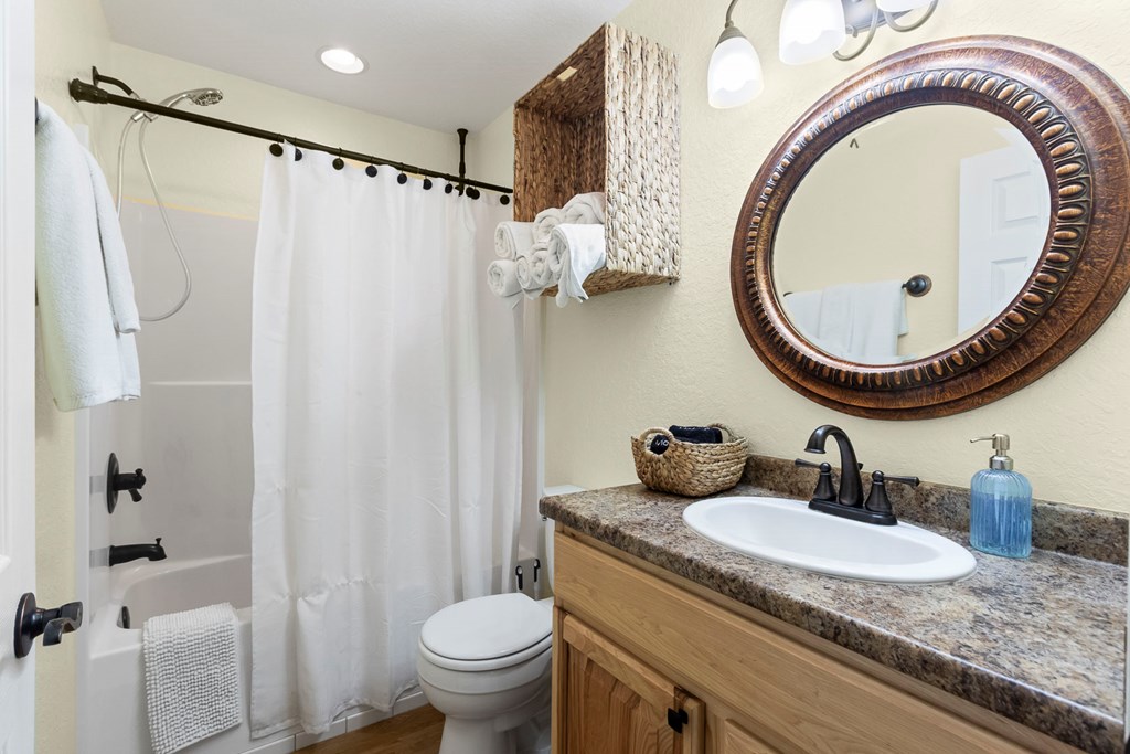 418702 Brasstown Residential