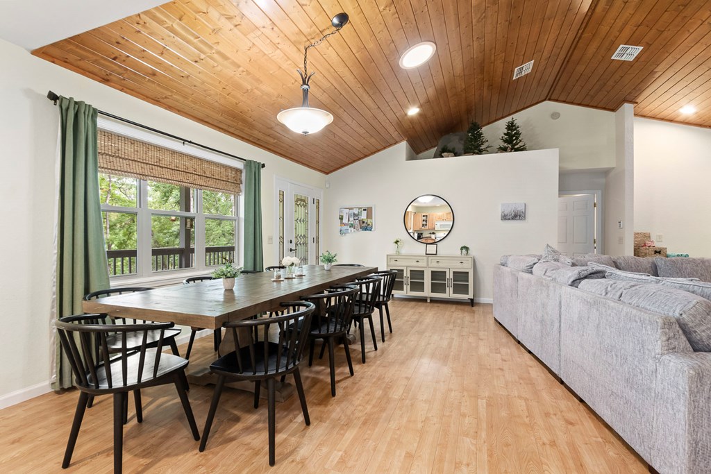 418702 Brasstown Residential