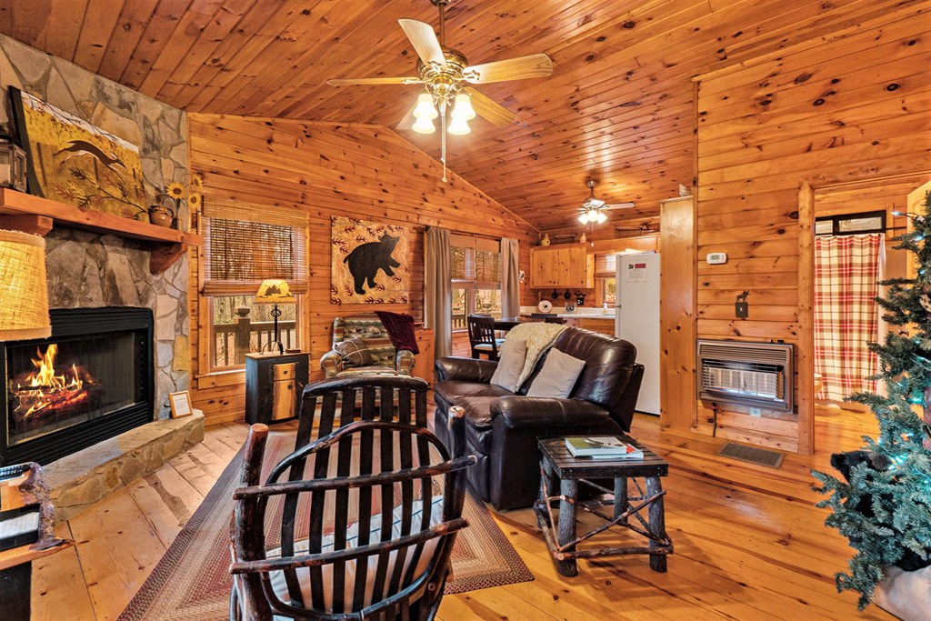 418706 Cherry Log Residential