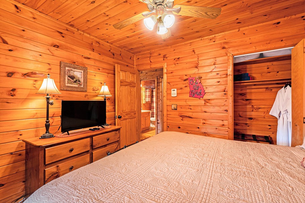 418706 Cherry Log Residential