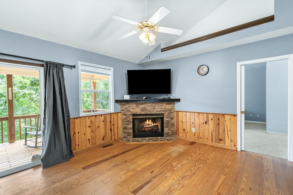 418711 Hayesville Residential