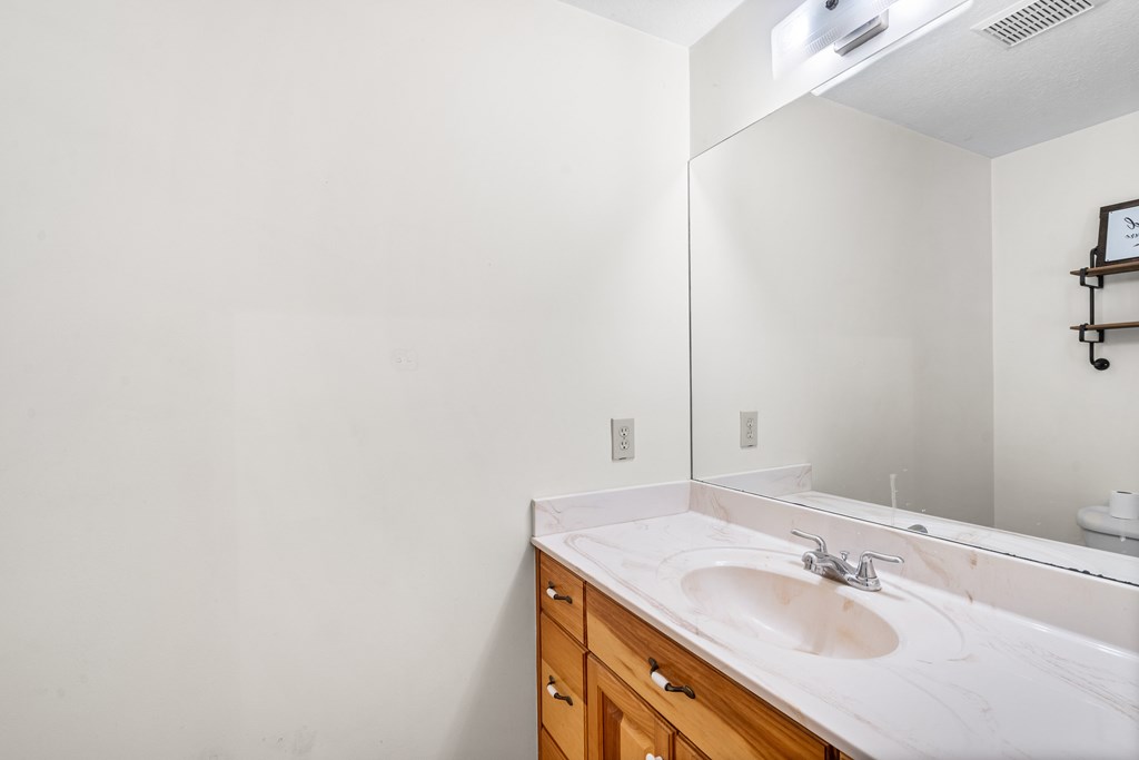 418711 Hayesville Residential