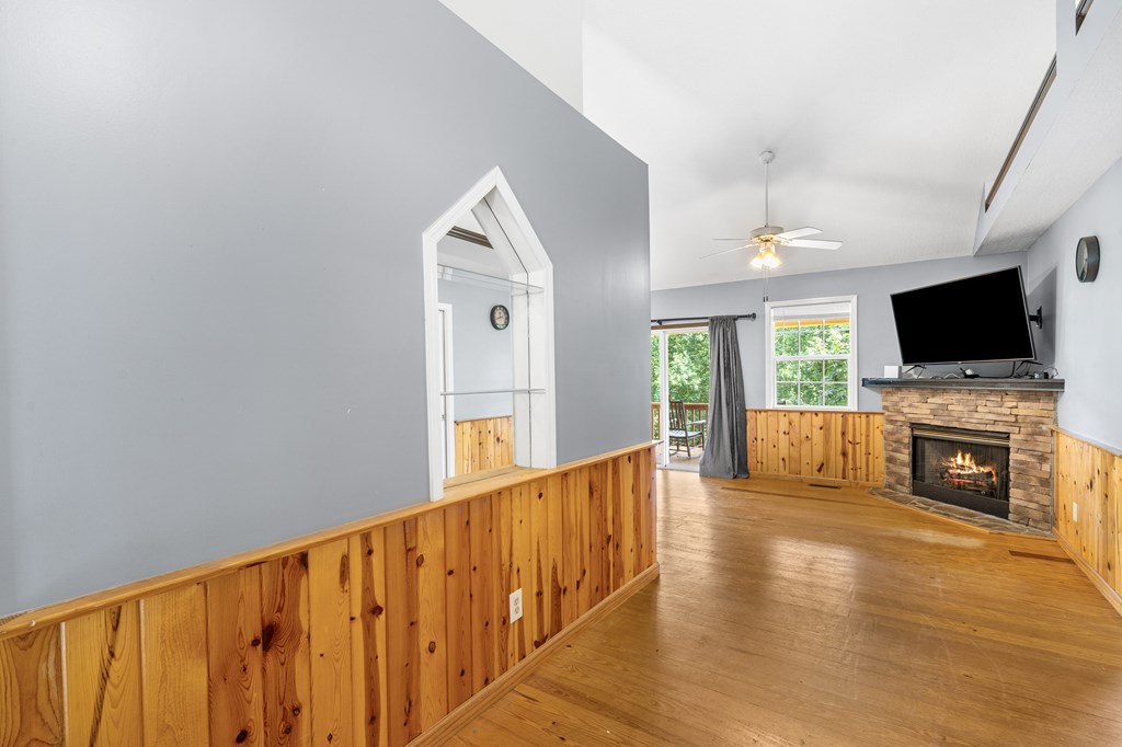 418711 Hayesville Residential
