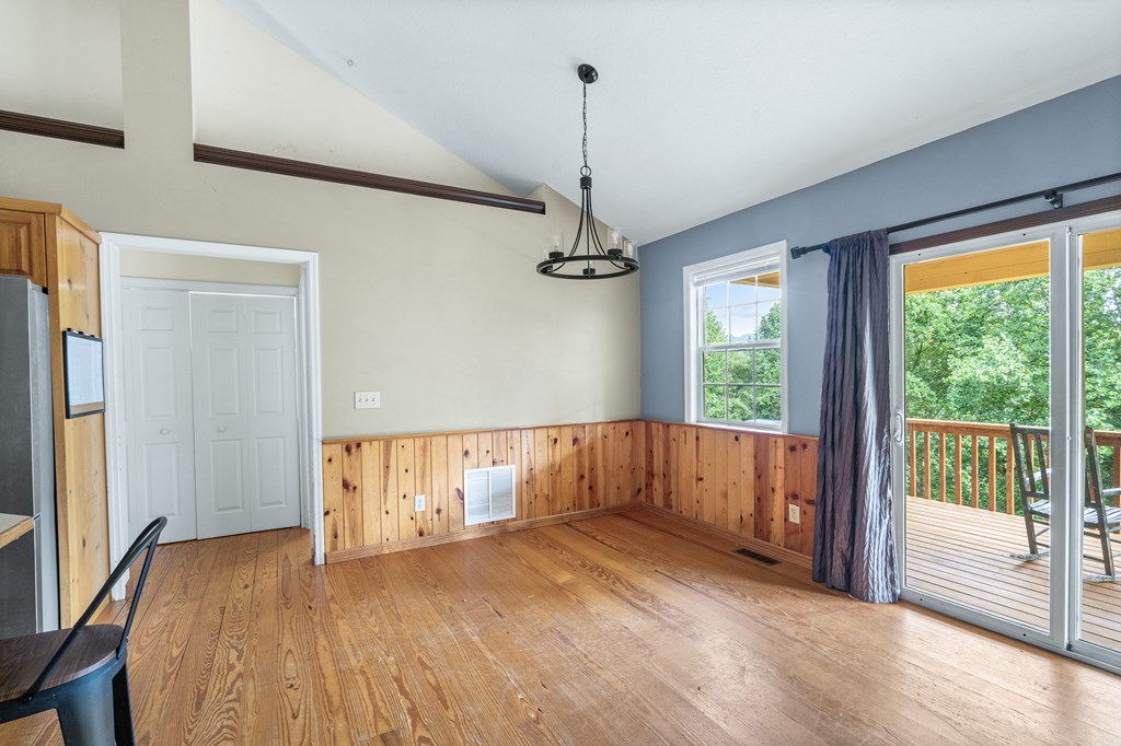 418711 Hayesville Residential