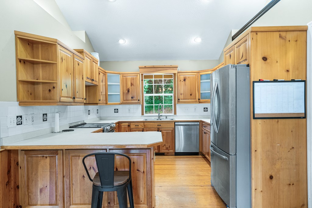 418711 Hayesville Residential