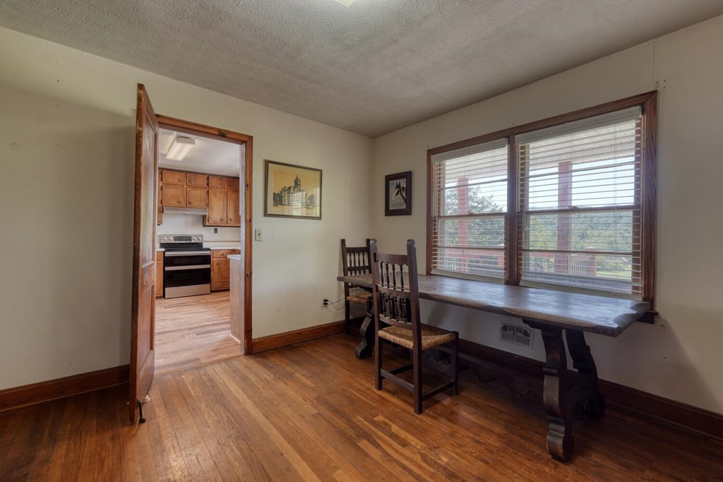 418712 Blairsville Residential