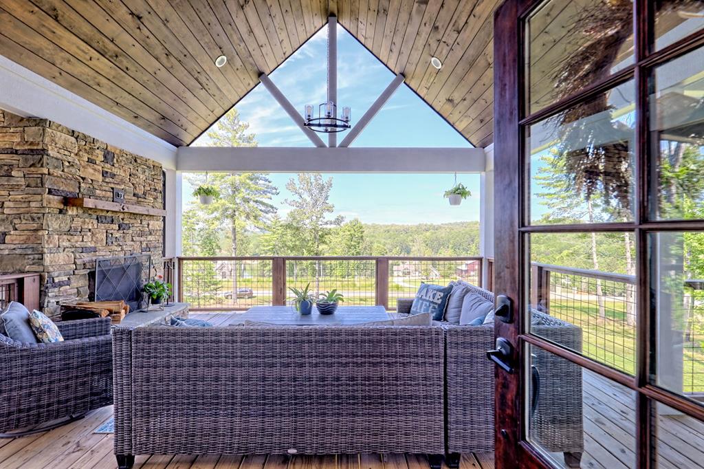 418720 Blairsville Residential