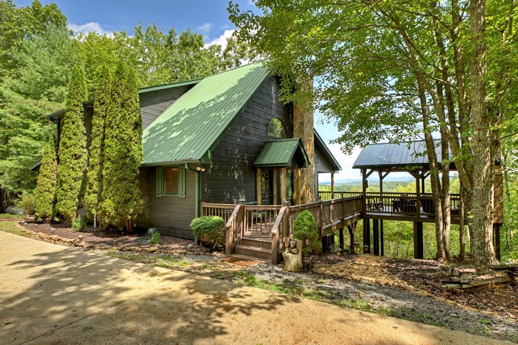 418721 Blue Ridge Residential
