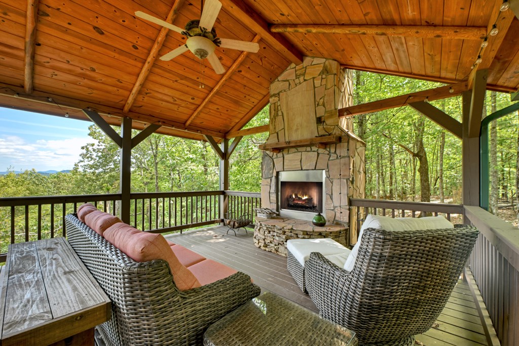 418721 Blue Ridge Residential