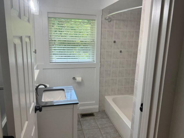 418724 Mineral Bluff Residential