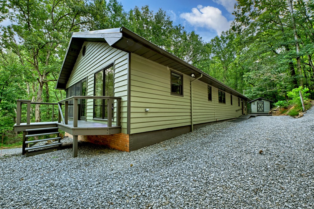 418729 Blue Ridge Residential