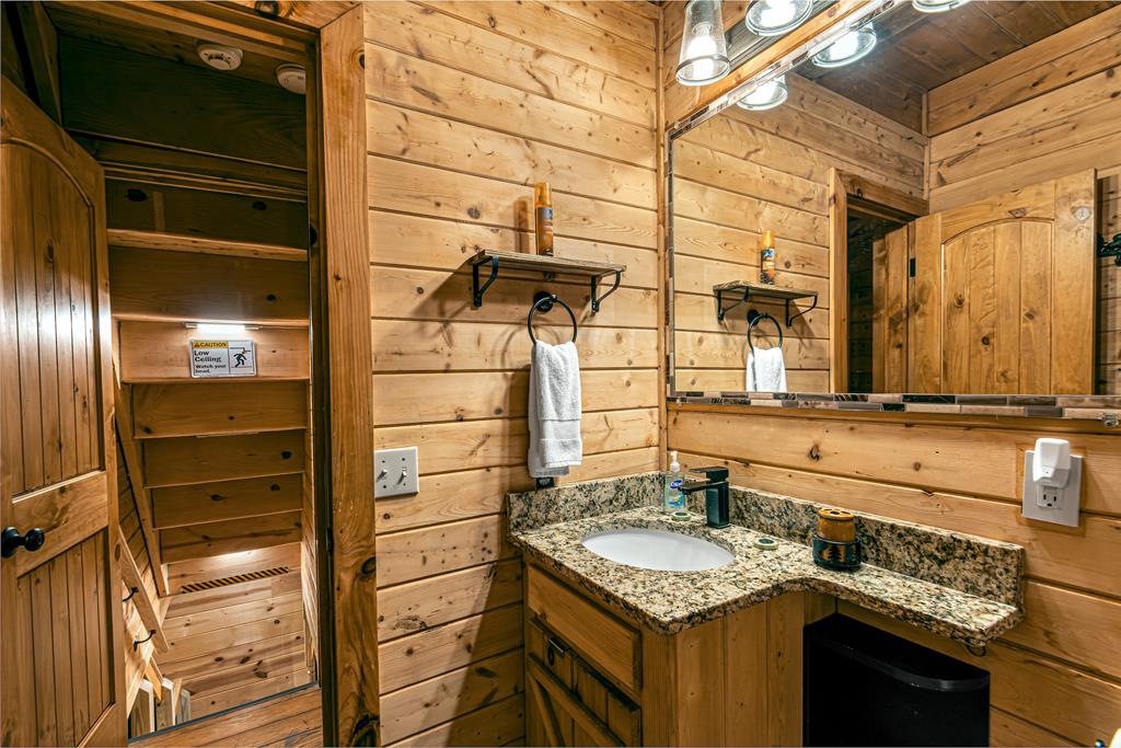 418735 Ellijay Residential