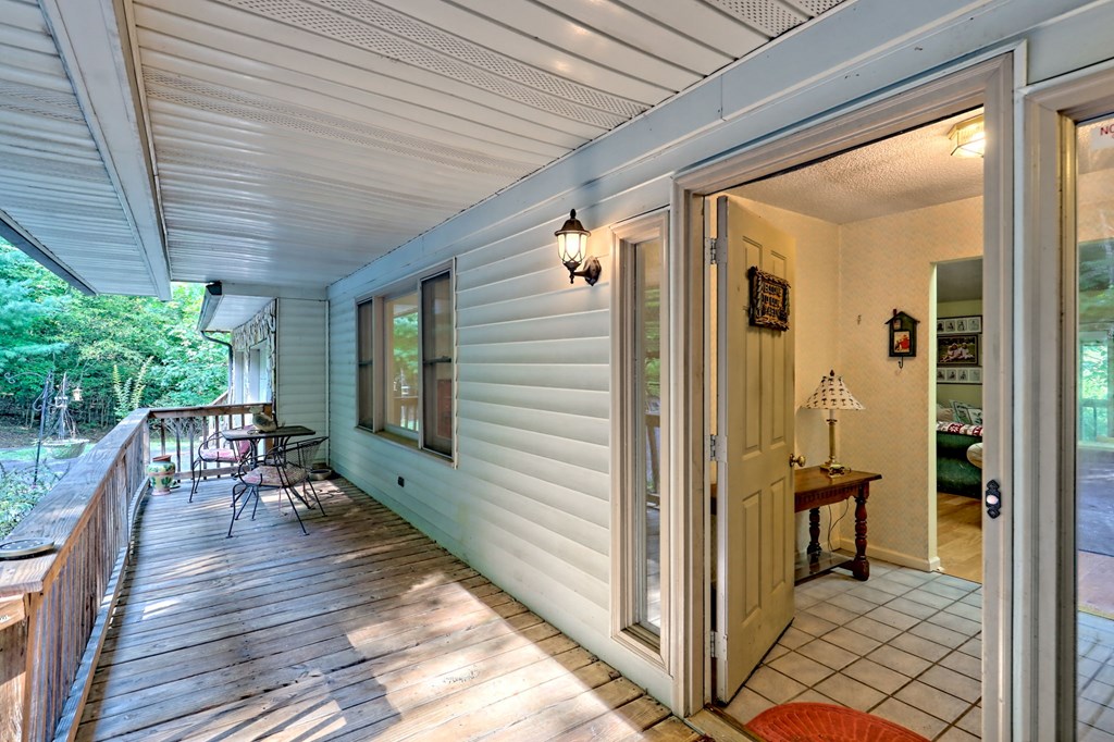 418736 Young Harris Residential
