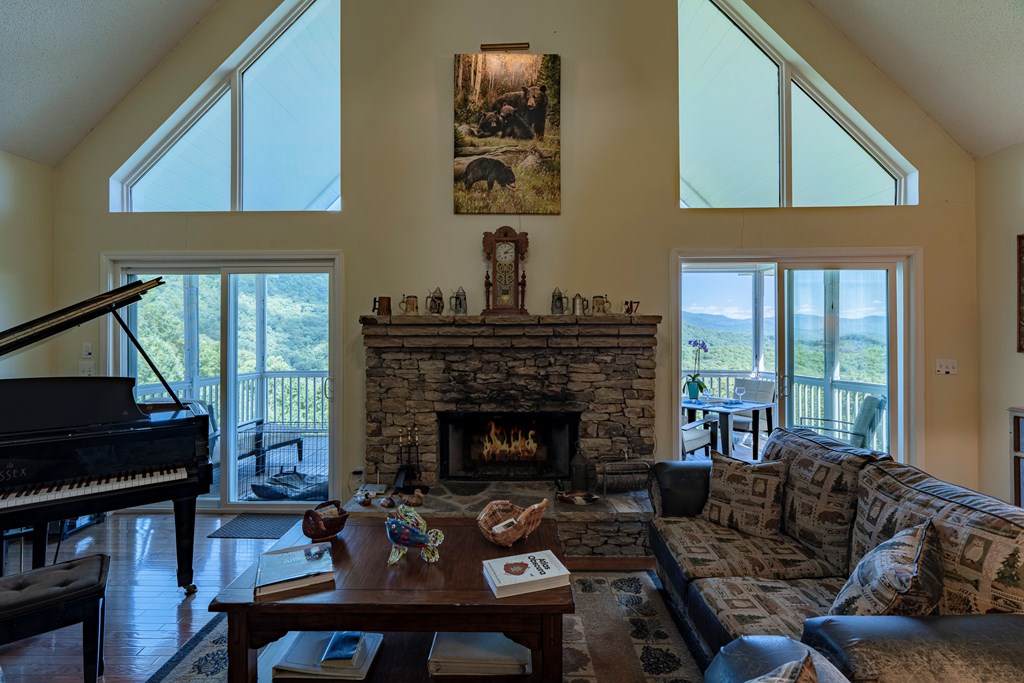 418739 Blairsville Residential