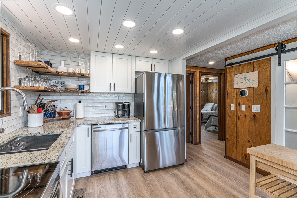 418742 Murphy Residential