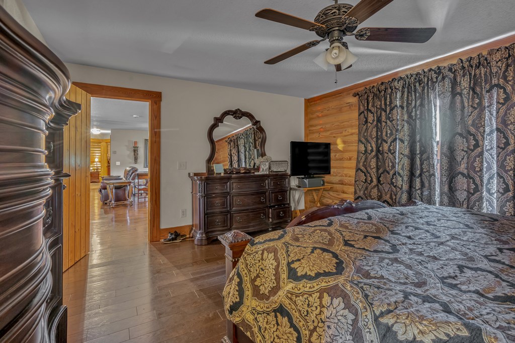 418743 Hayesville Residential