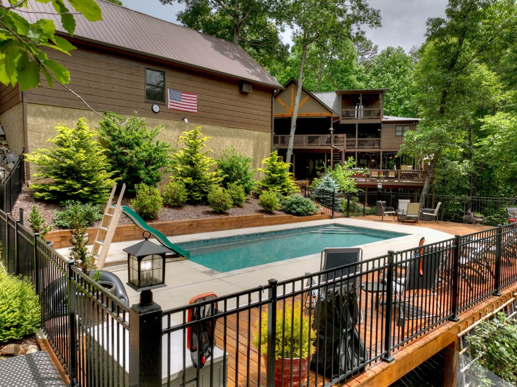 418765 Morganton Residential