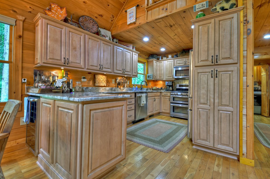 418765 Morganton Residential
