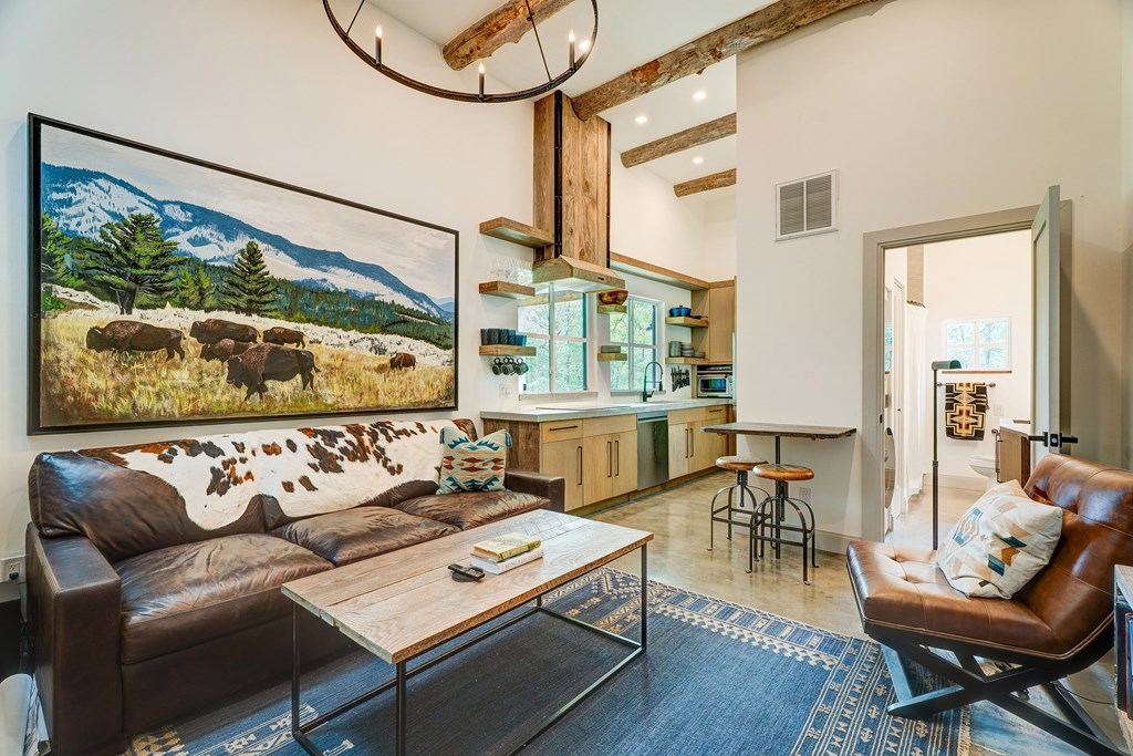 418776 Mineral Bluff Residential