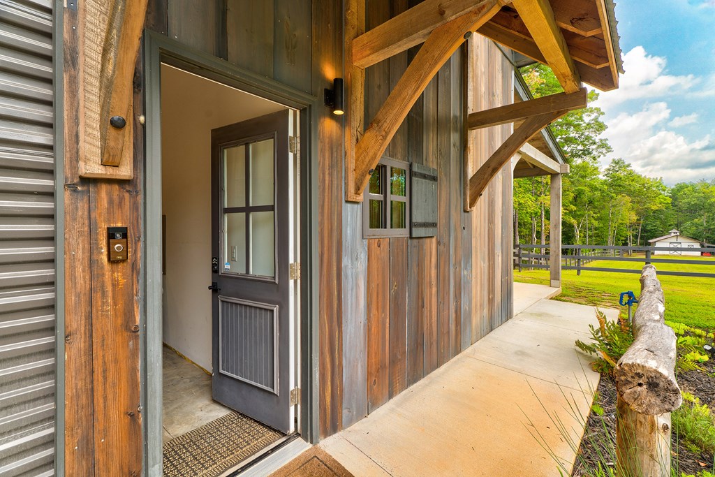 418776 Mineral Bluff Residential