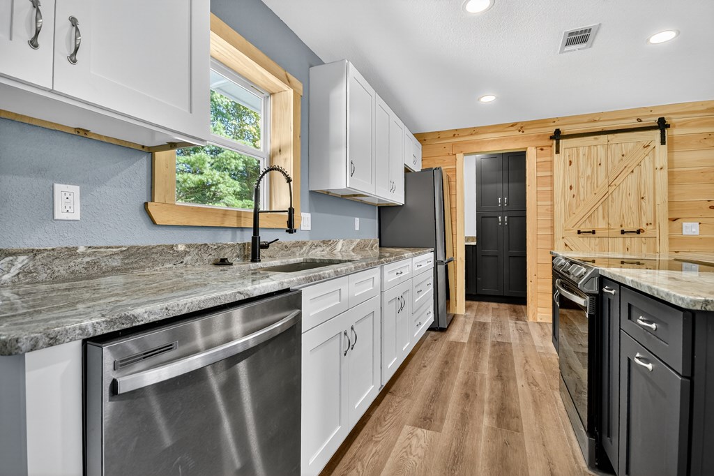 418806 Blairsville Residential