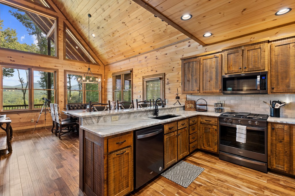 418809 Blue Ridge Residential