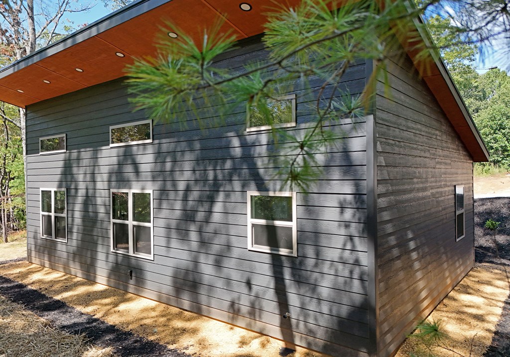 418836 Mineral Bluff Residential