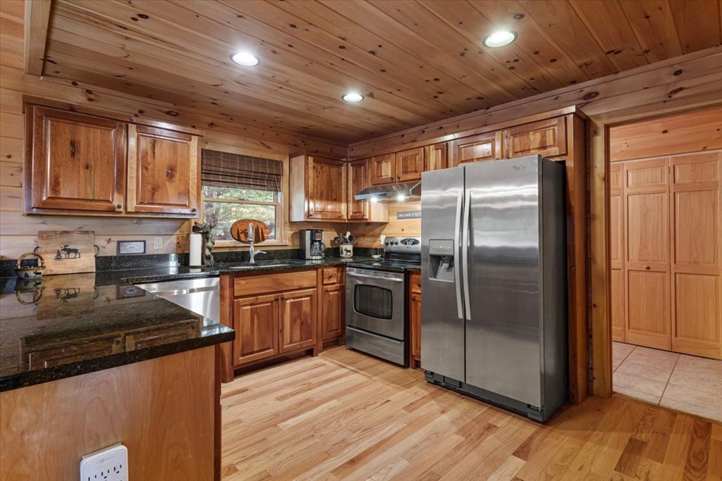 418837 Epworth Residential