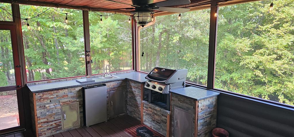 418841 Murphy Residential