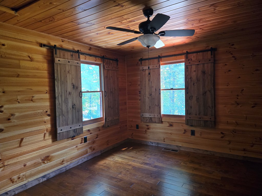 418841 Murphy Residential