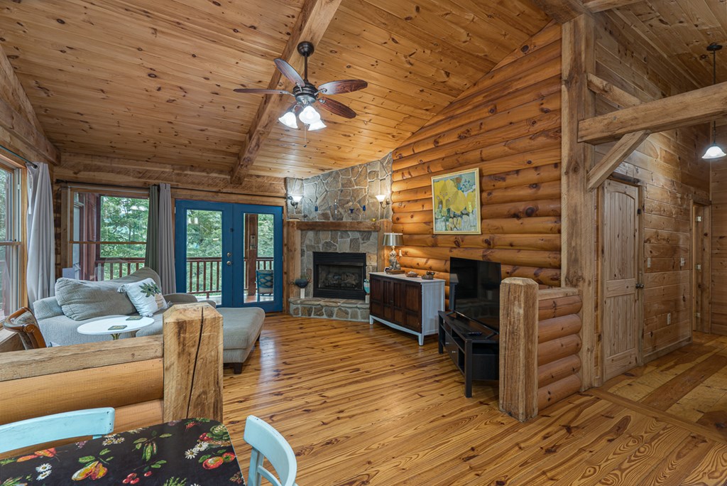 418846 Murphy Residential