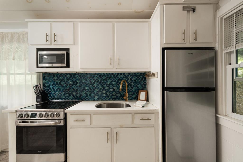 418851 Morganton Residential