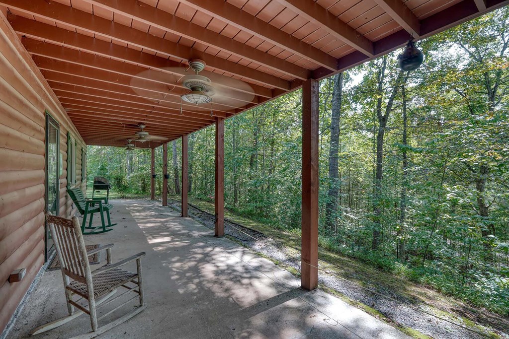418855 Mineral Bluff Residential