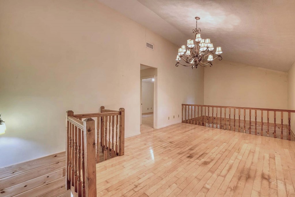 418855 Mineral Bluff Residential