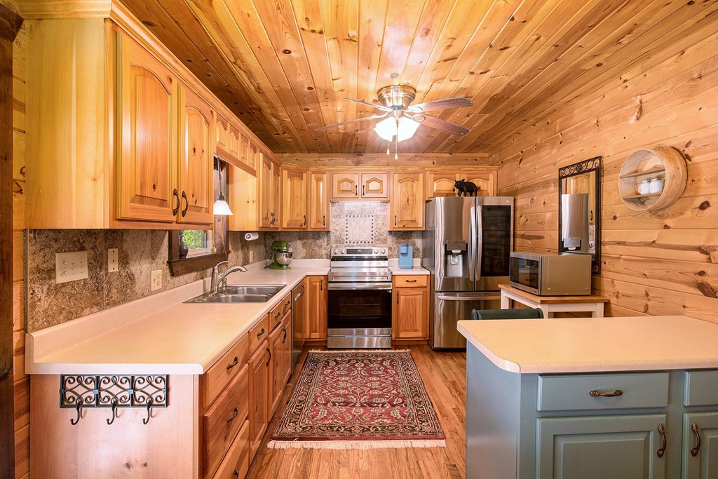 418861 Clayton Residential