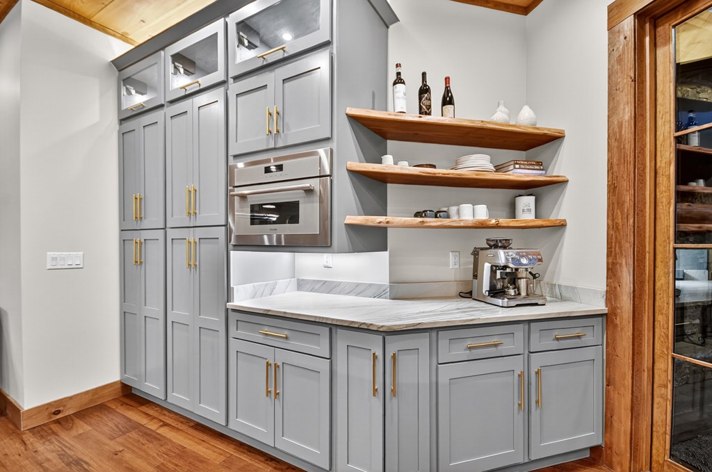 418862 Blue Ridge Residential