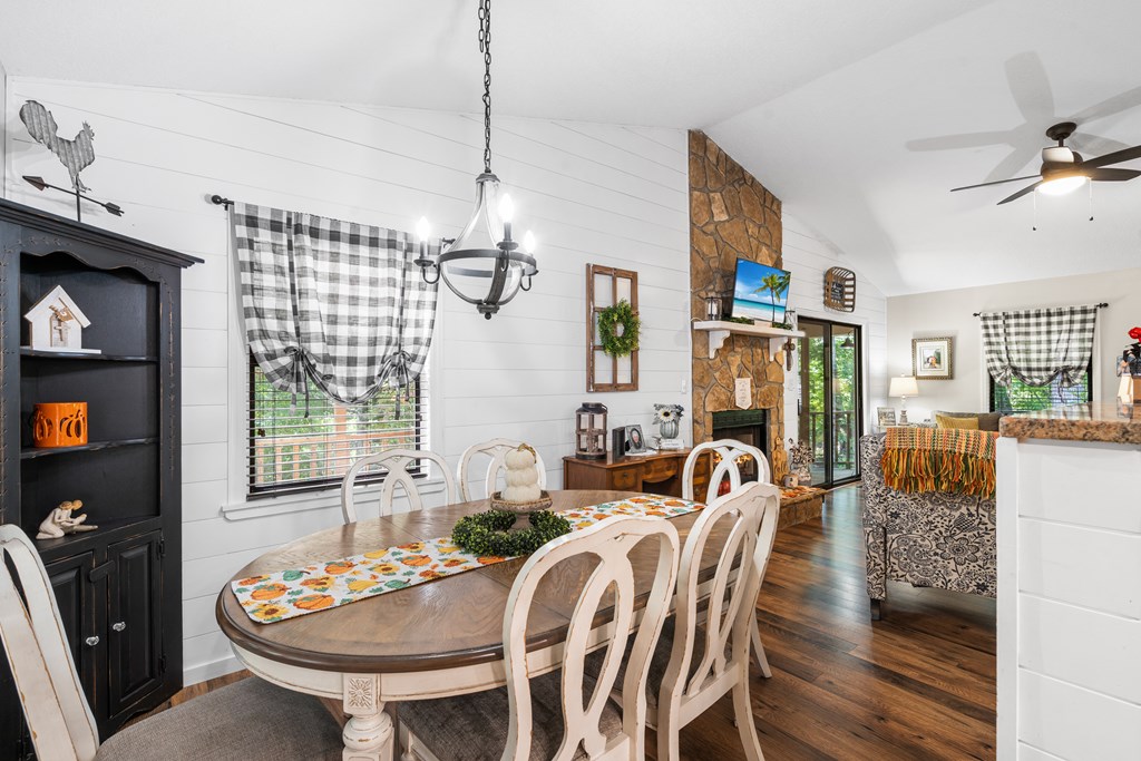418866 Hayesville Residential
