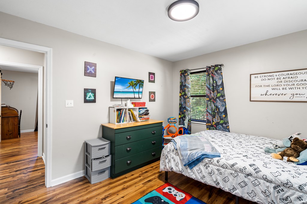418866 Hayesville Residential