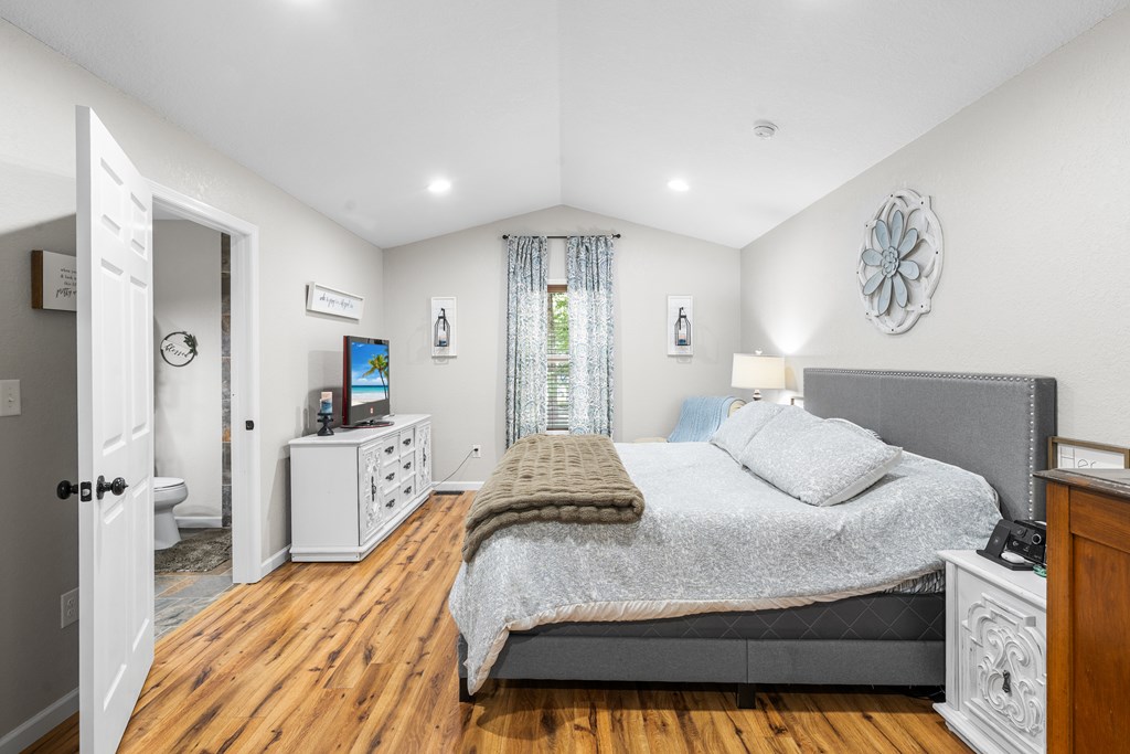 418866 Hayesville Residential