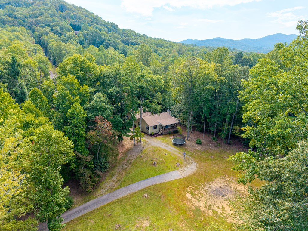 418866 Hayesville Residential