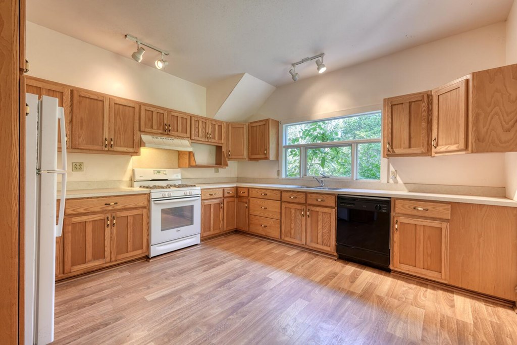 418867 Blairsville Residential