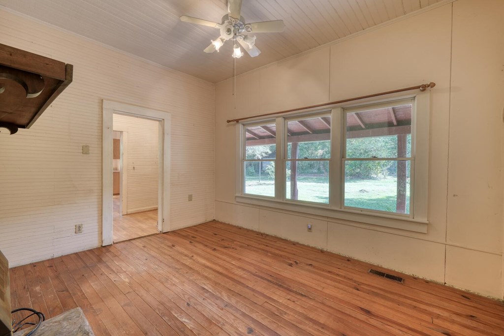 418867 Blairsville Residential