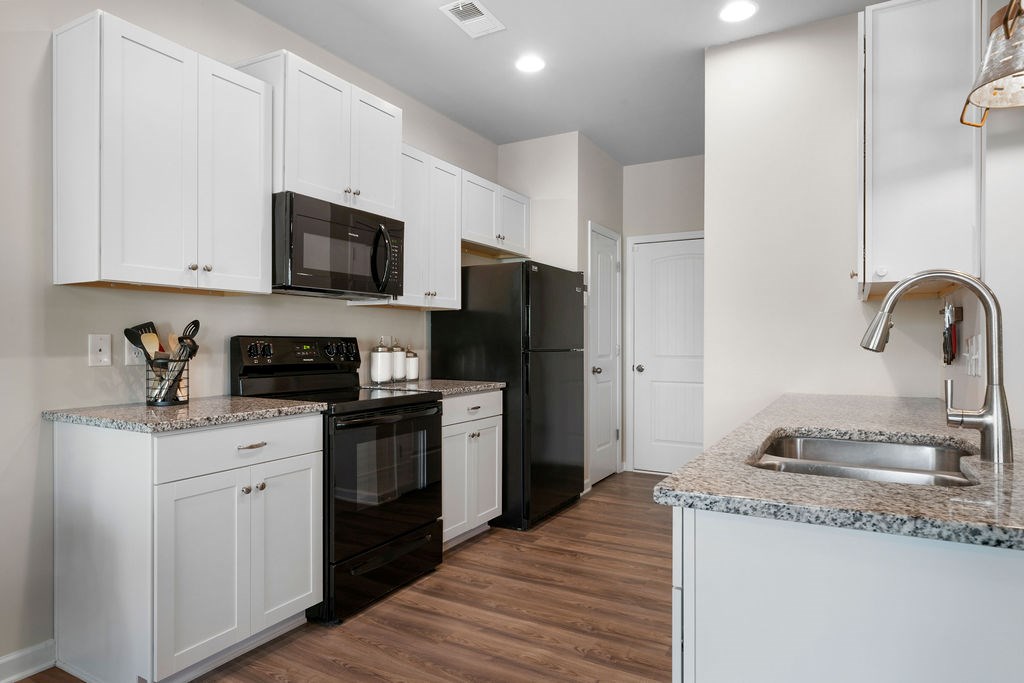 418897 Adairsville Residential