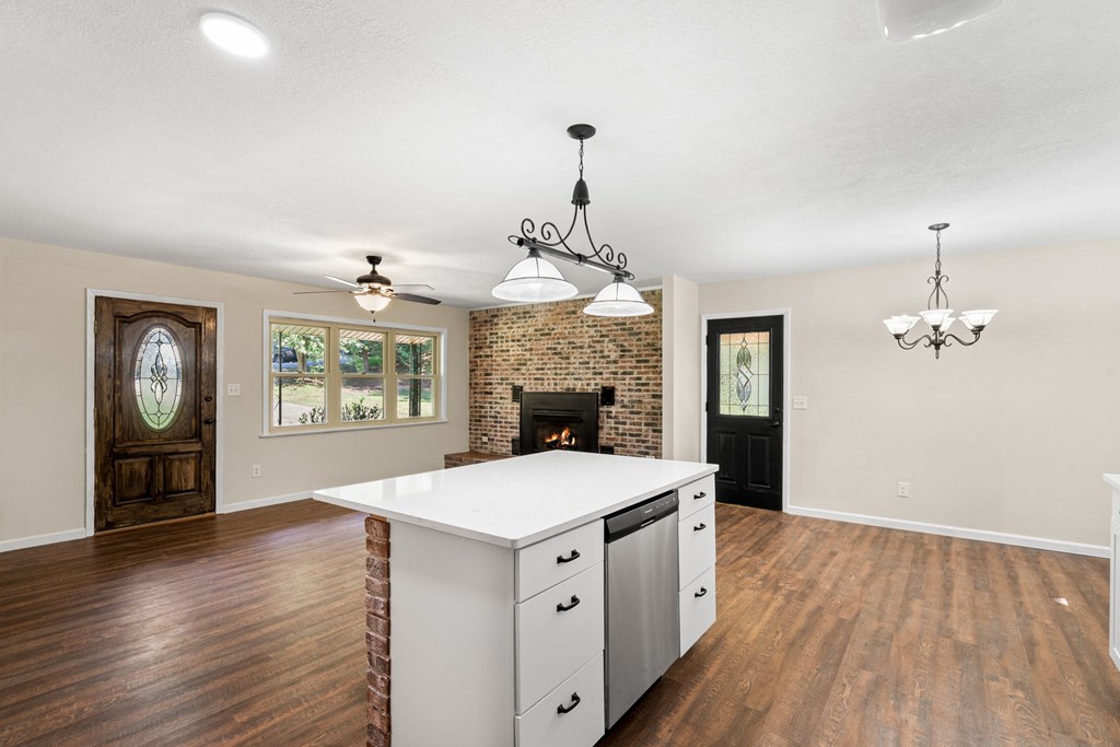 418902 Marble Residential